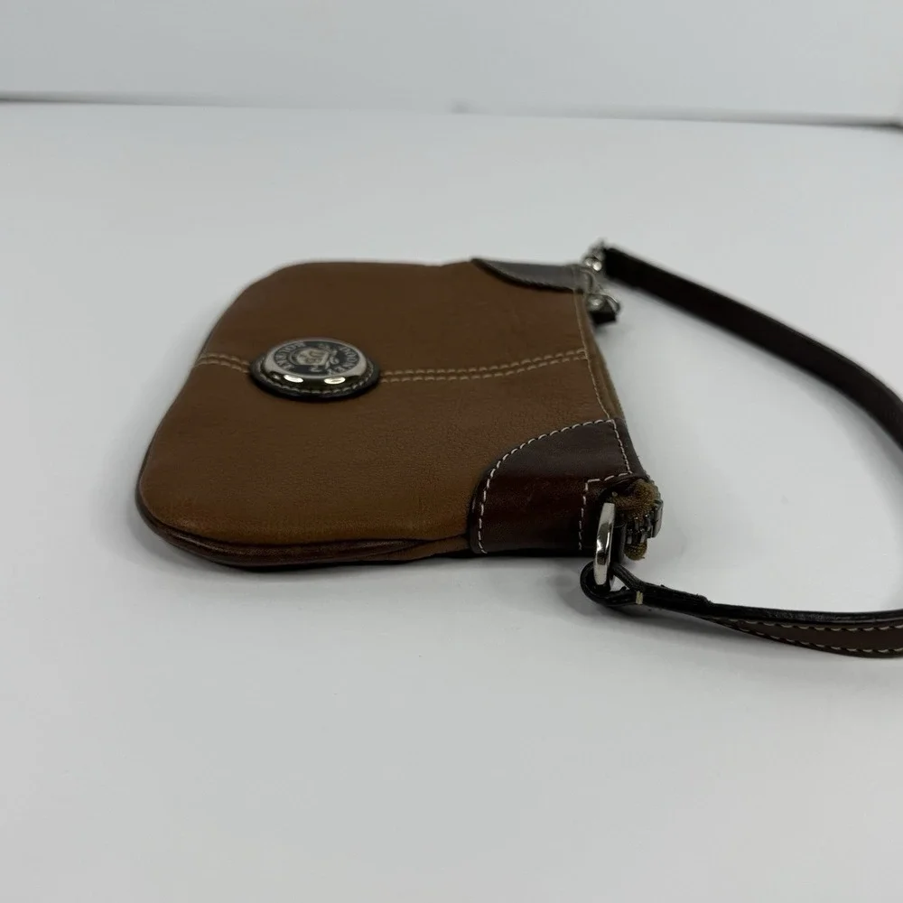 Dooney & Bourke Brown Pebble Leather Wristlet Medallion Logo Zipper